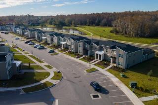 TH 4Br walking distance to club 1 - Kissimmee - 5