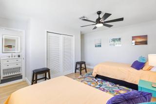 Cozy home at Lighthouse Point with Pool 1 - 2