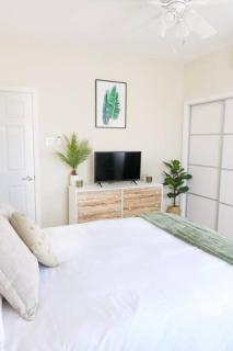 CasaLamar Beachside Retreat - Point - 7