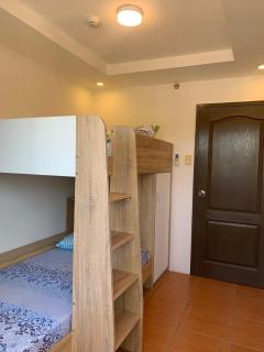 2-BR with Spectacular Views - Cebu - 1