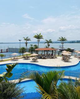 Blue flat lake side - Brasília - 9