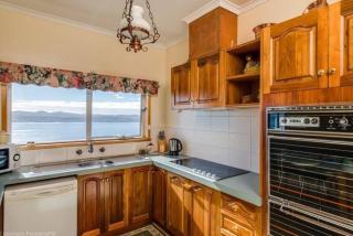 Stunning 180 degree River Derwent and Hobart View! - Sandy Bay - 3