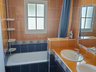 Maison avec Piscine Privée, Jardin Clos et Parking proche Plage et Forêt à Saint Jean de Monts - FR-1-323-468 - Saint-Jean-de-Monts - 5