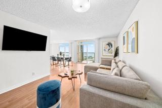 Sun-Kissed Oceanfront Gem with Spectacular Views - Los Angeles - 3