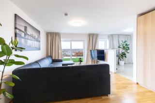 Airport Luxury Apartment & Spa Prague - Prague - 4