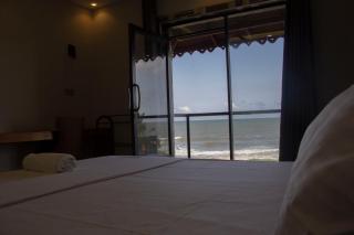 Varinias Beach Villa - Negombo - 5
