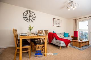 Two Bedroom Apartment By Beds Away Short Lets & Serviced Accommodation Close to Kidlington Airport and Blenheim Palace - Kidlington - 4