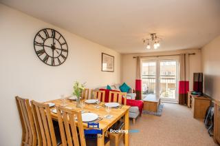 Two Bedroom Apartment By Beds Away Short Lets & Serviced Accommodation Close to Kidlington Airport and Blenheim Palace - 6