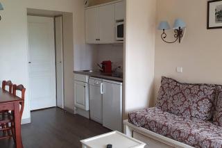 Balcon avec vue sur le Golf - Parking gratuit sur place et piscine chauffée - 8