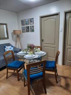Two-Bedroom Condo Retreat - Manila - 4