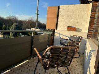 Ruhrpott Residenz - 3 Zimmer Suite - 70qm mit Balkon - Oberhausen - 1