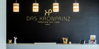 Hotel Das Kronprinz - 1