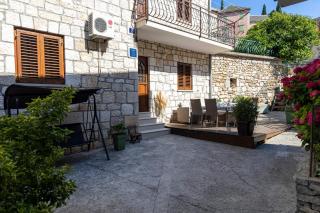 Holiday house "Dolka" - Postira - 9