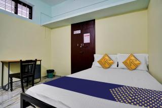 Hotel O Revathy Tourist Home - Kollam - 1