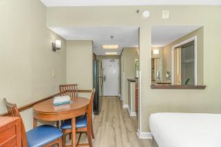 Oceanfront Studio With Indoor Waterpark! Water Slides and More! Dunes Village Resort 342 - 4