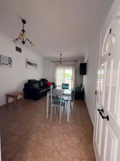 Golf & Beach Apartment - 5