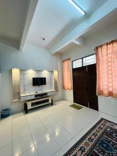 Homestay Giant Kangar - Kangar - 4