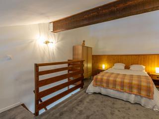 Charmant studio à Val-d'Isère avec balcon Sud/Ouest, proche commodités, navette gratuite - FR-1-694-289 - 2