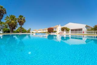 Villa Periquito 2BD Pool Fast WiFi AC Garden - Albufeira - 9