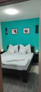 Hévíz Lux Apartmanház - Hévíz - 0