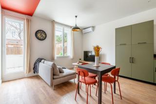 Bien-être en bord de mer : Terrasse,chambre double - La Seyne-sur-Mer - 5