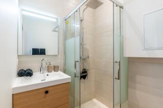 Bien-être en bord de mer : Terrasse,chambre double - La Seyne-sur-Mer - 7