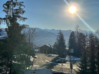 APPARTEMENT DE CHARME EN ATTIQUE dans UN PETIT CHALET - Crans-Montana - 3