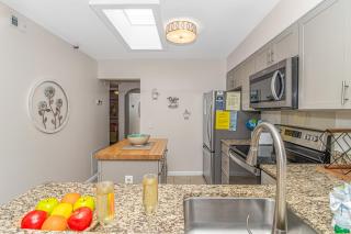 Stunning Top Floor Oceanfront 2 bedroom Suite-Recently Updated! Spinnaker 903 - Myrtle Beach - 3