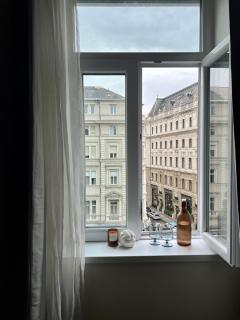 CasaDeco Budapest Apt-Stunning New York Cafe View - Budapest - 8