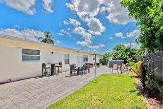 Luxurious 5 bedrooms Jacuzzipool - 2