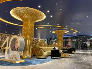 Damac Prive l Canal View l Great Location - Dubai - 2
