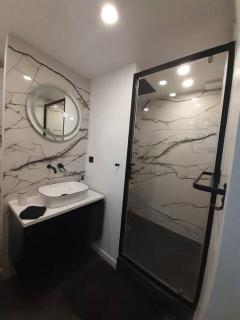 Appartement 2 chambres / 2 salles de bain - Versailles historique - Versailles - 1