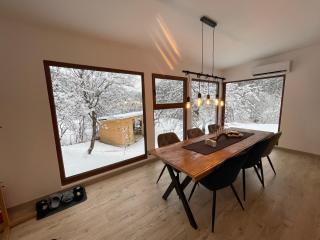 Biutiful Bungalow - 8