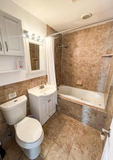Quiet home 15min from FQ, 10min from Trendy Bywater Neighborhood - Arabi - 4