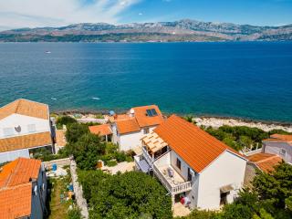 Holiday Home Dalmatinka - 20m From the Beach - Splitska - 8