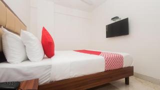 HOTEL GRAND PLAZA INN - Mumbai - 1