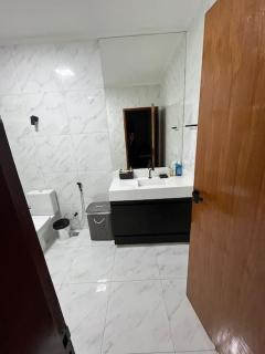 Casa completa com piscina - - 2