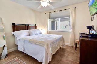 Wine Country Retreat - for the Solo Traveler - Paso Robles - 8
