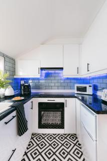 Central Retreat - Cardiff - 4