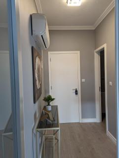 Waterfront 1 Bedroom suite 3 adults PDL - Ponta Delgada - 5