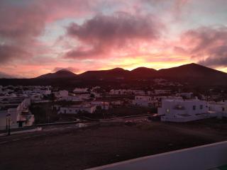 Tranquilidad entre volcanes - Uga - 3