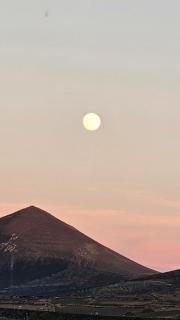 Tranquilidad entre volcanes - Uga - 4