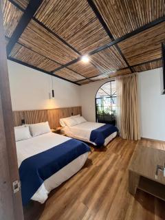 Pepe's House Usaquén I B&B - Antes Casa 121 - 1