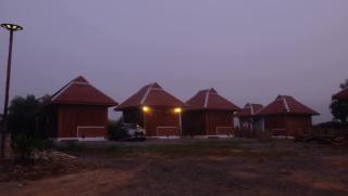 Lanlom Cafe&Huaikon Homestay - - 3