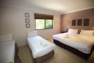 Bogong Bungalow - 2, 19 Bogong Street - Jindabyne - 6