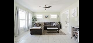 Justins Guest Rooms - Bradenton - 2