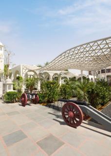 DYORE House by Bharat Mahal Palace - 6