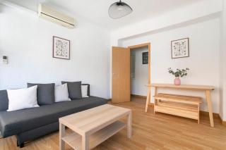 Lovely 3-bedroom apartment with balcony - Alicante - 7