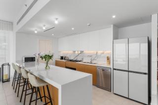 Maison Privee - Upscale Apt w/ Open Sea and Bluewaters Vws in JBR - 1