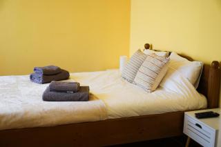 Noni's Old Town Apartment - 7